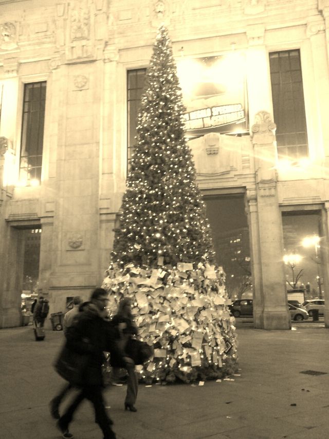 black and white pictures of Christmas
